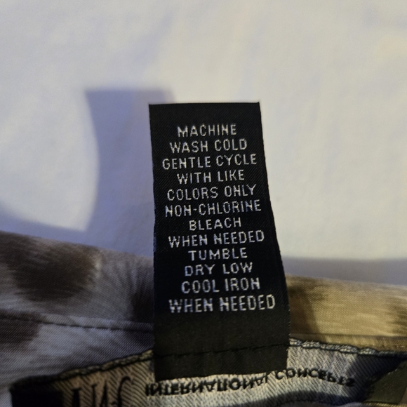 INC International Concepts Beige Leopard Print Blouse - Picture 6 of 6